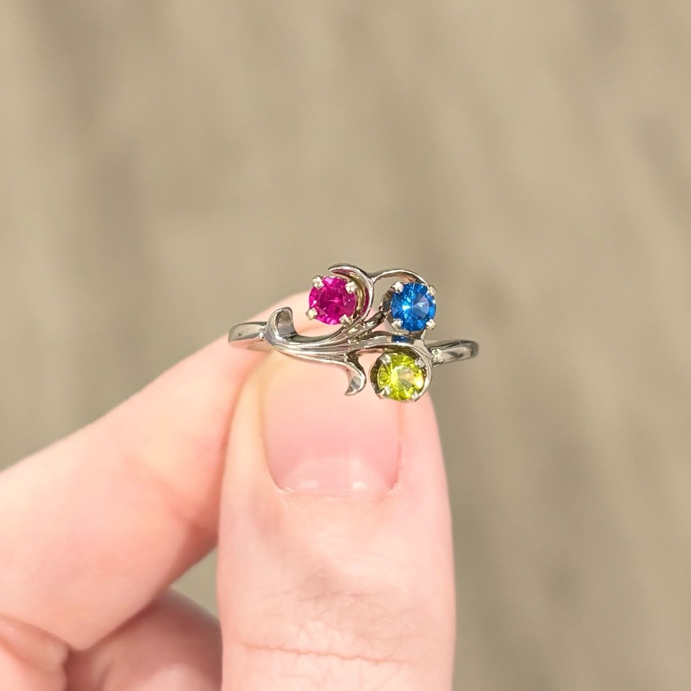 14K Rainbow Spinel red blue green gemstone cluster vintage white gold ring - Picture 6 of 12